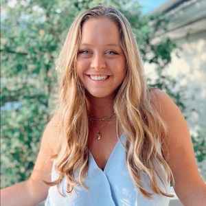 Meet your Posher, Hailey